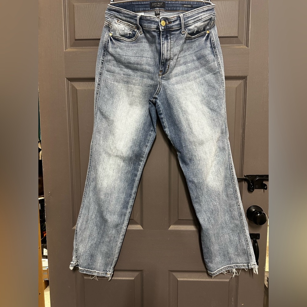 Judy Blue Women’s Classic Blue Denim Dad Fit Jeans